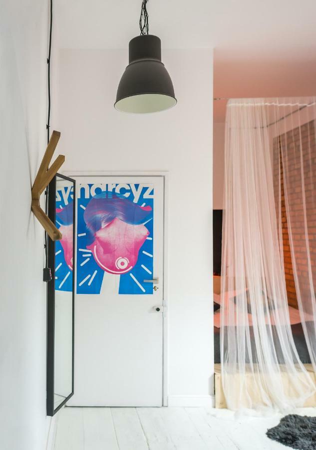 شقة بوزنان  في Loft Z Baldachimem المظهر الخارجي الصورة
